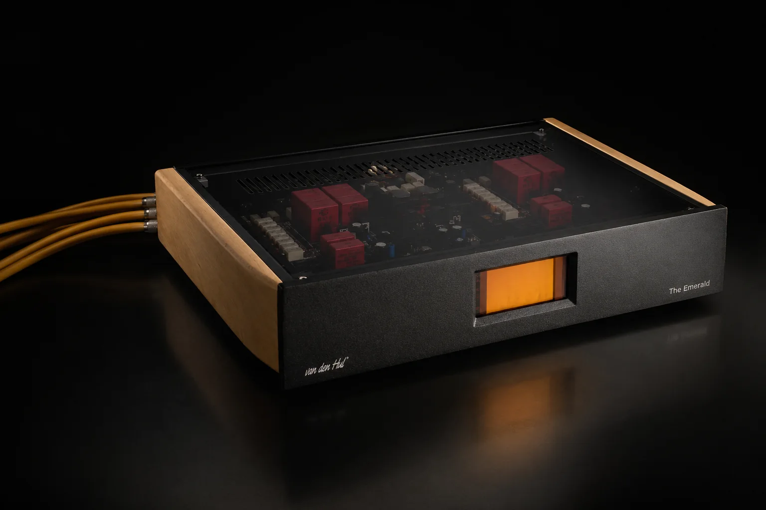 Van den Hul The Emerald phono amplifier for premium analog audio systems